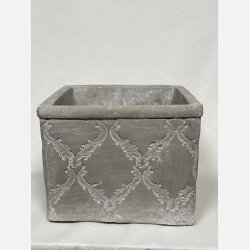 Firkantet cement skjuler